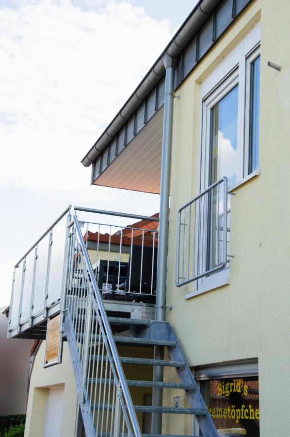 Naturnahe Schoene Neu Gestaltete Ferienwohnung Wurselen Exterior photo